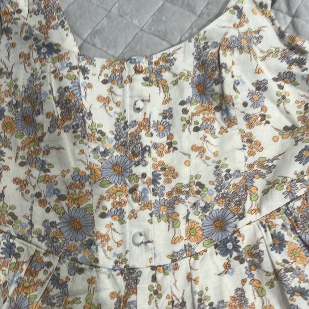 Romper - Picture 3 of 3